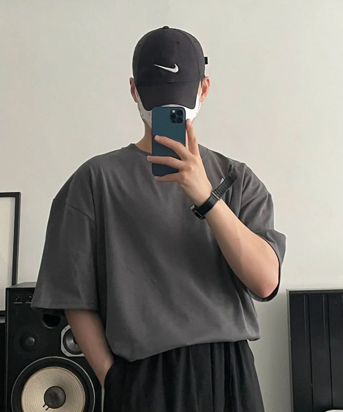 너스(NUS) YEI 1/2 Tee (시보리) 먹색