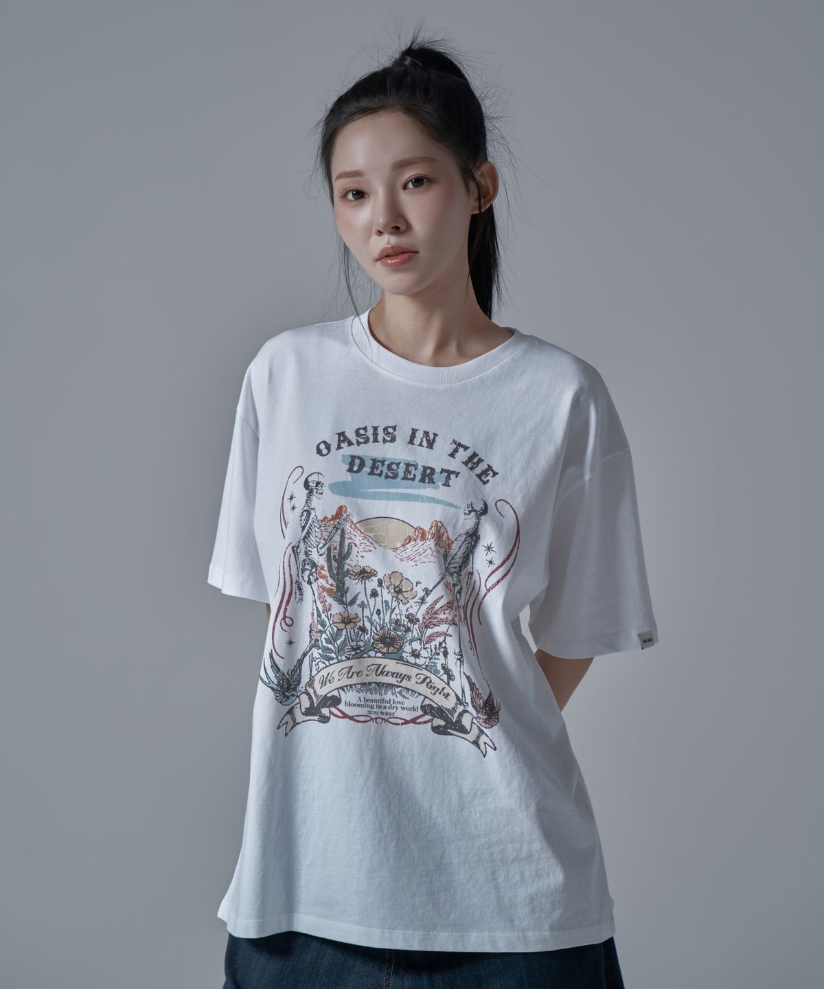 와르 포 우먼(WAARFORWOMAN) WT-72 스컬 오버핏 반팔 티셔츠_화이트
