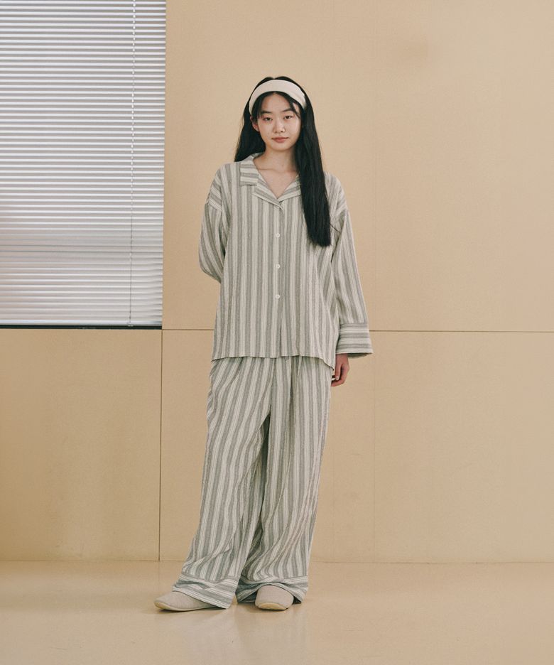 (uni)도미토리 아코디언 파자마 트러플블랙