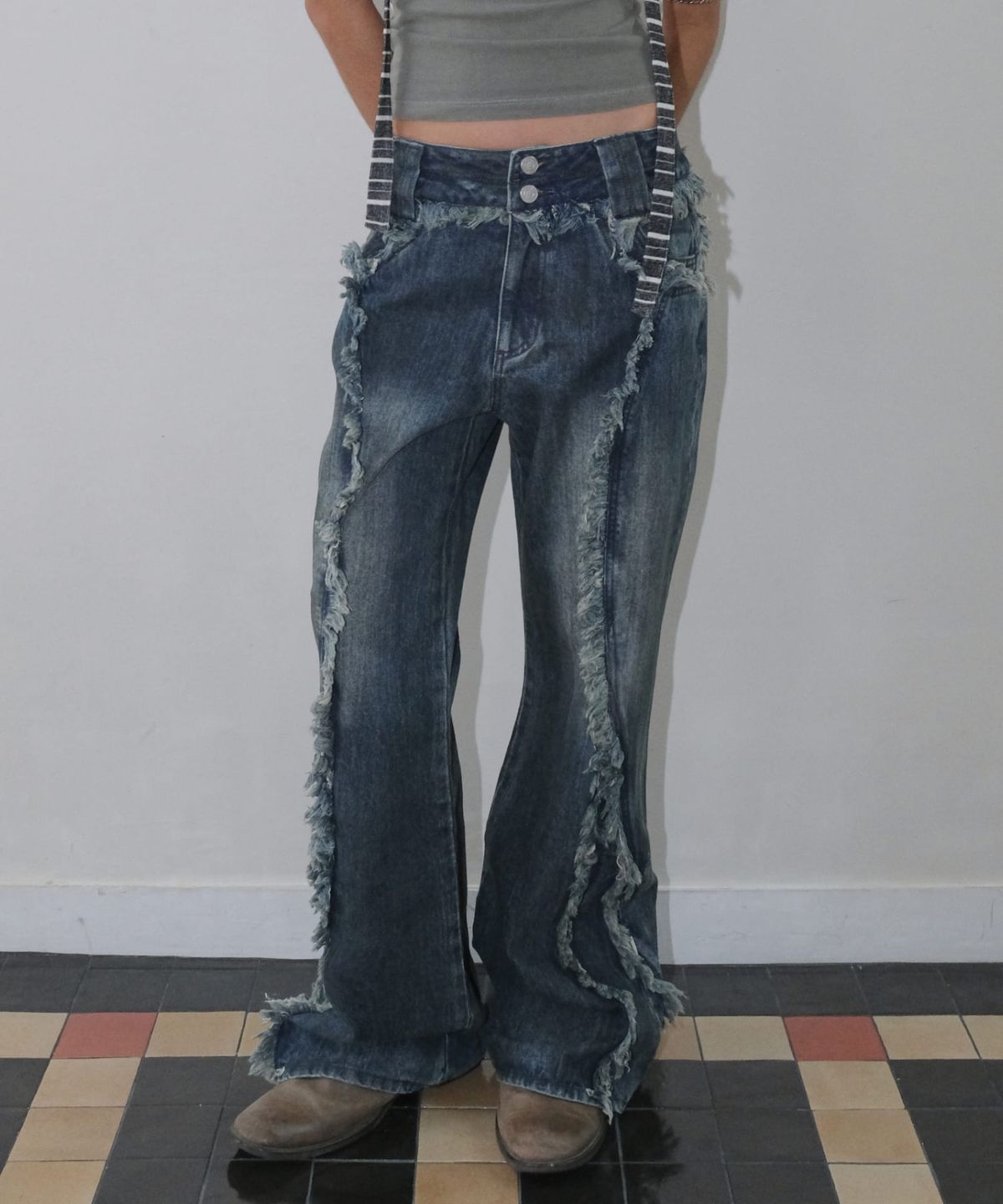 오디너리 홀리데이(ORDINARY HOLIDAY) FRINGE LOOSE BOOTS CUT PANTS [BLUE]