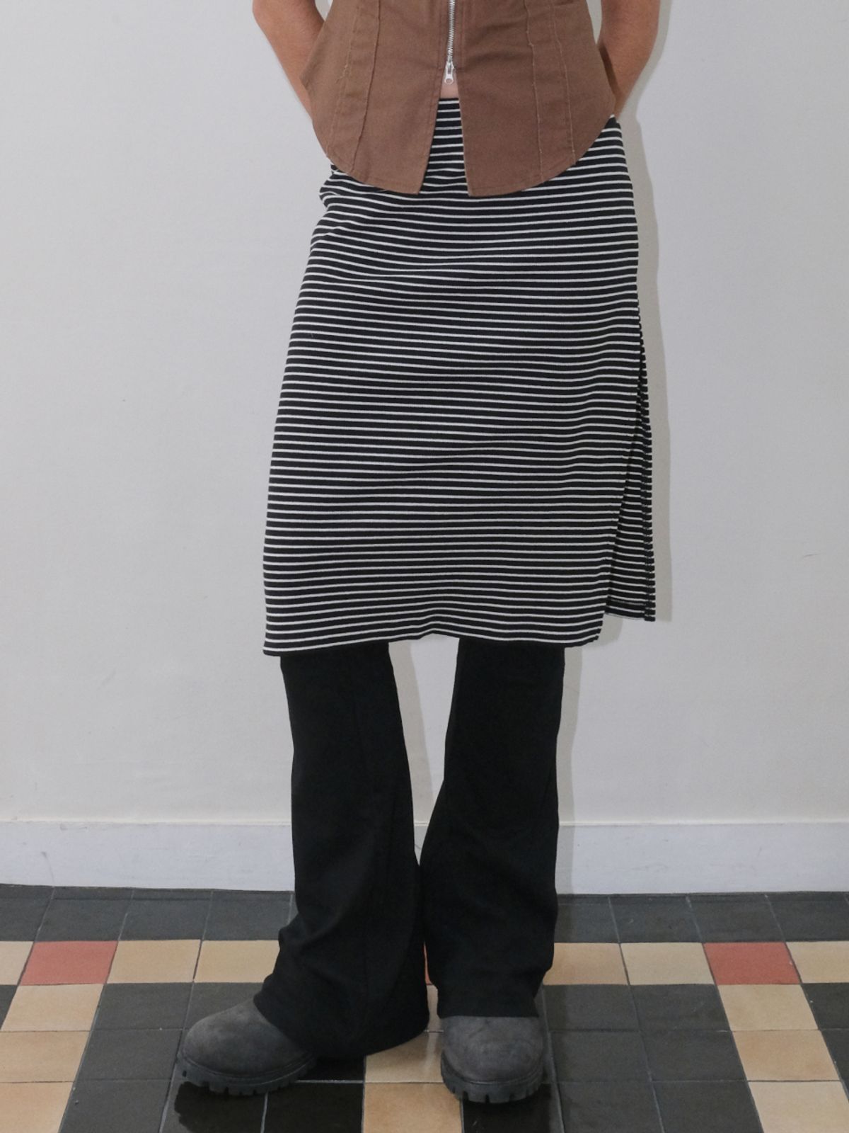 오디너리 홀리데이(ORDINARY HOLIDAY) SKIRT LAYERED JERSEY PANTS [BLACK]