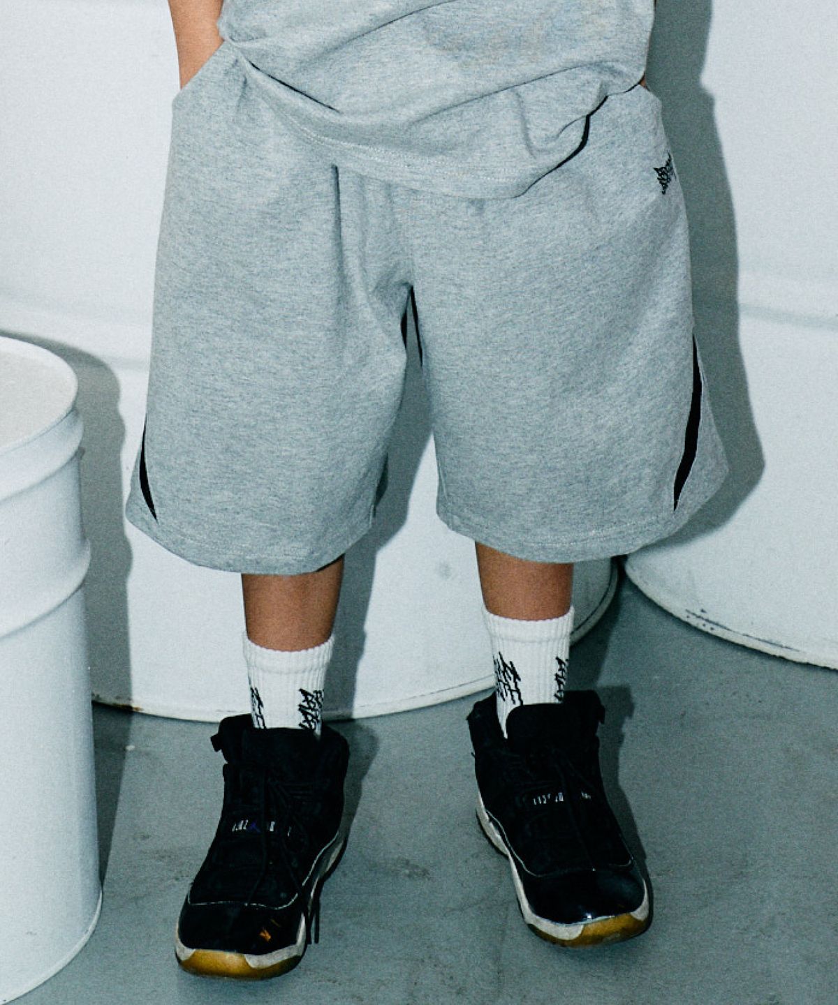 브라운브레스 키즈(BROWNBREATH KIDS) KIDS MESH PANEL SHORTS - M/GREY