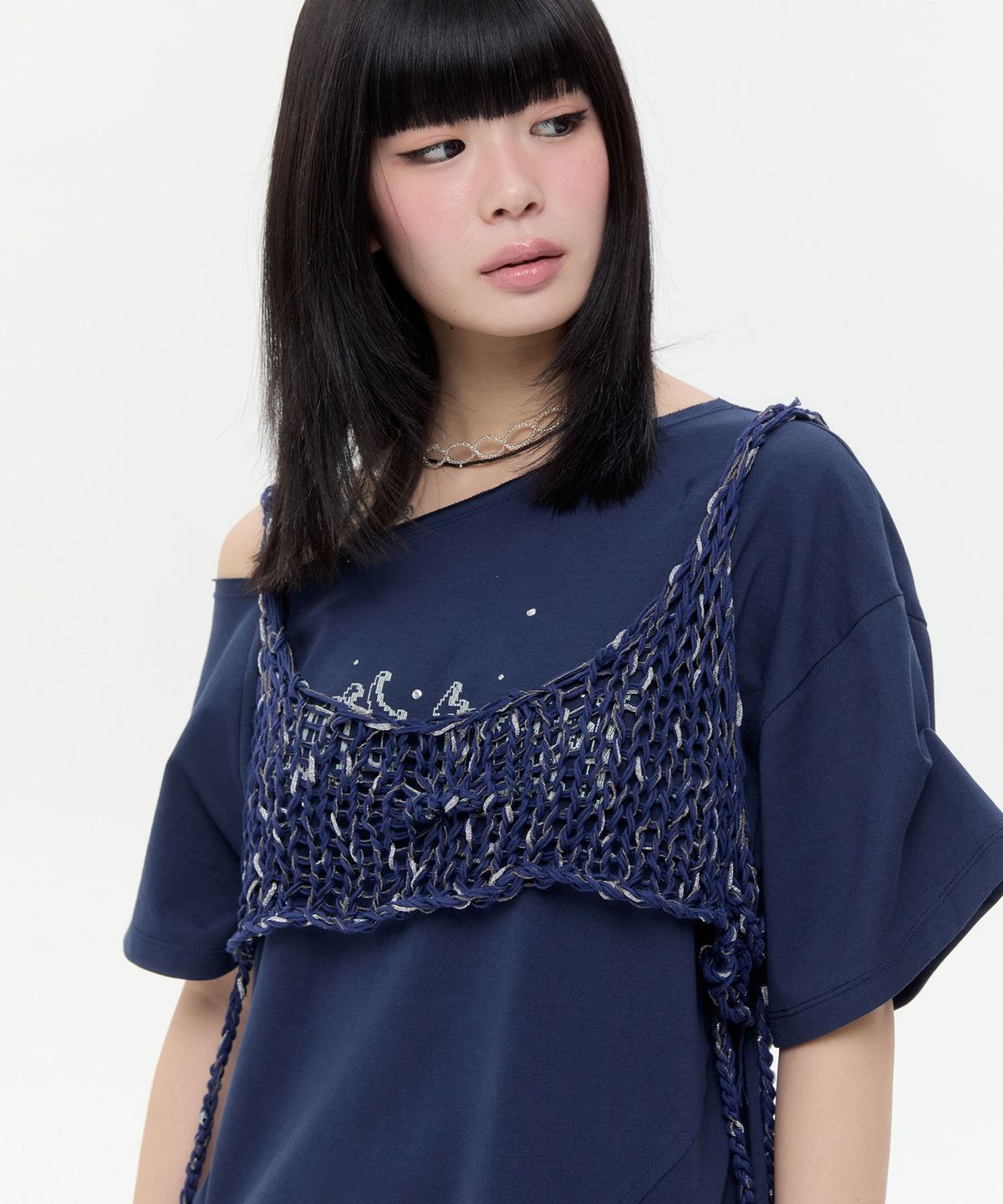 타입서비스(TYPESERVICE) Beaded Strap Knit Top [Navy]