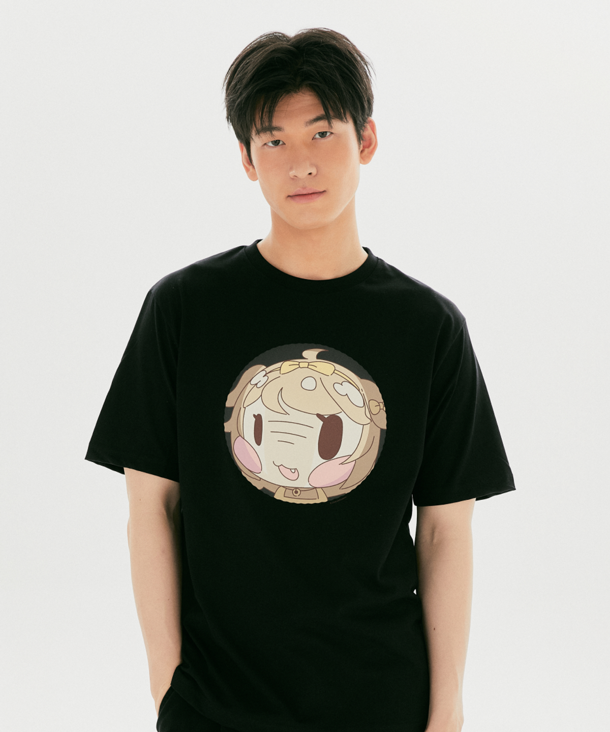 스파오(SPAO) [트릭컬 리바이브] 반팔 티셔츠(BLACK)_SPRLG25U19