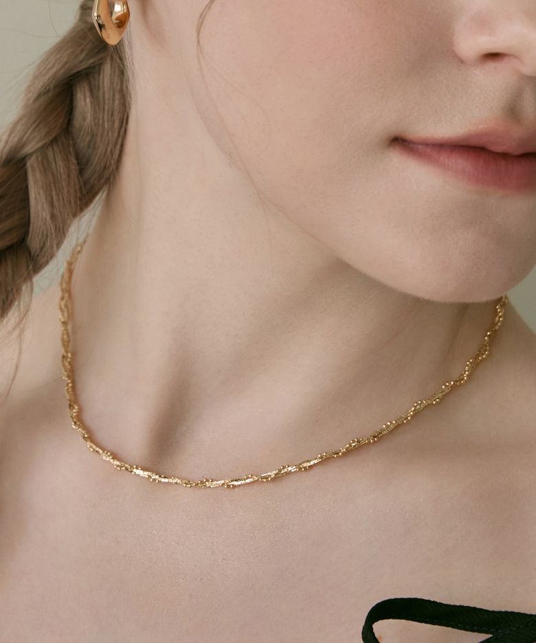 (18K Gold Plated) Flow 커브 텍스처 목걸이