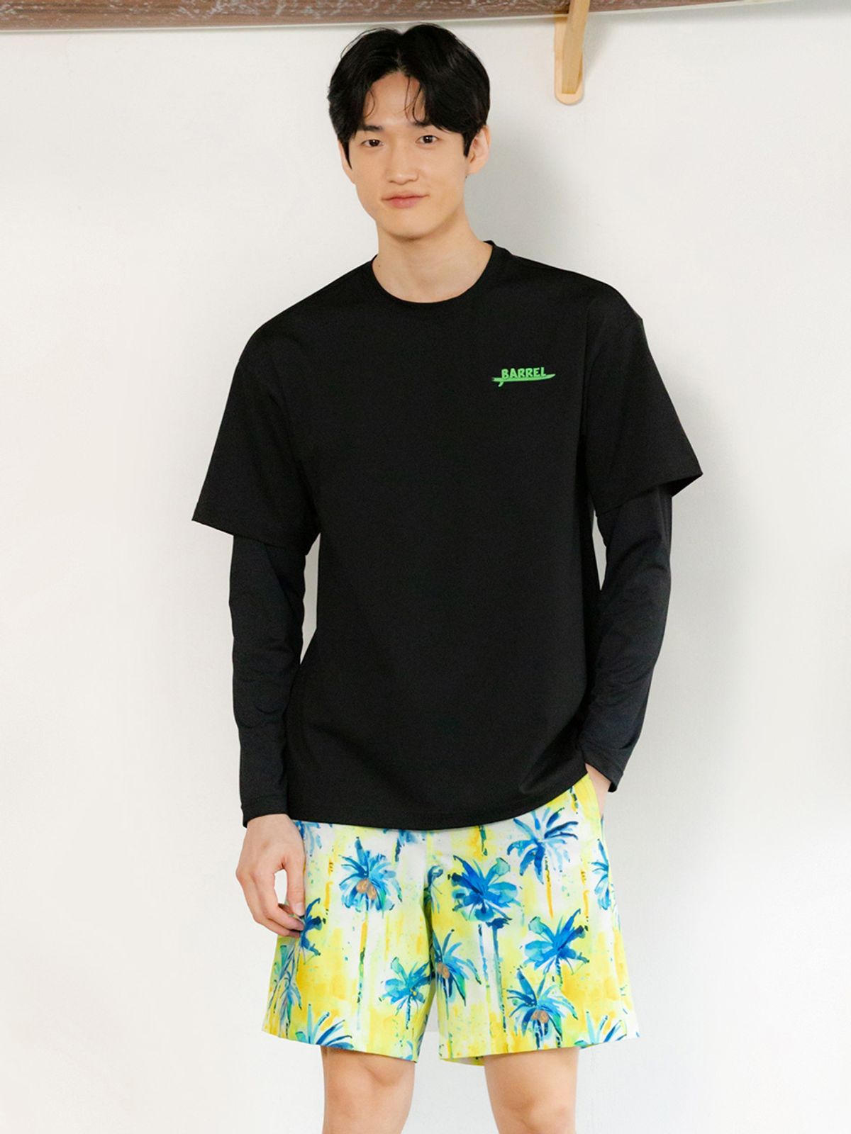 배럴(BARREL) 맨 서핑 루즈핏 반팔 레이어드 래쉬가드 블랙 (B6SMWRG112BLK)