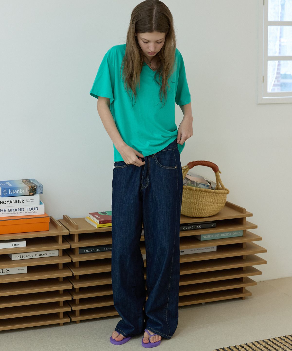 오픈도어스튜디오(OPENDOORSTUDIO) Dark blue wide-leg wash jeans