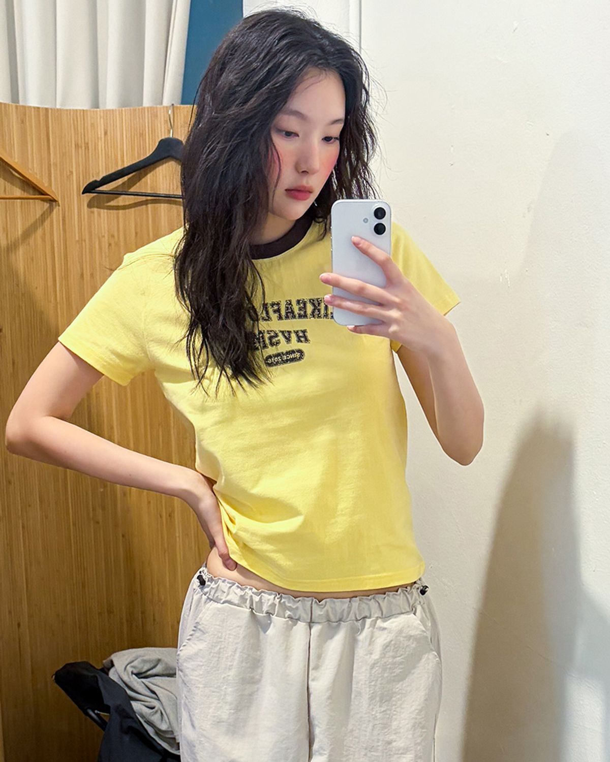 해비즘(HAVISM) LLF NECK S/S TEE(YELLOW)