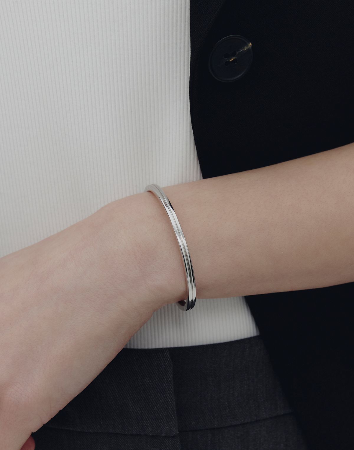 이에르로르(HYERES LOR) [Edition Y] 알루어 더블 커프 (W) 뱅글 S HL5B64505WB