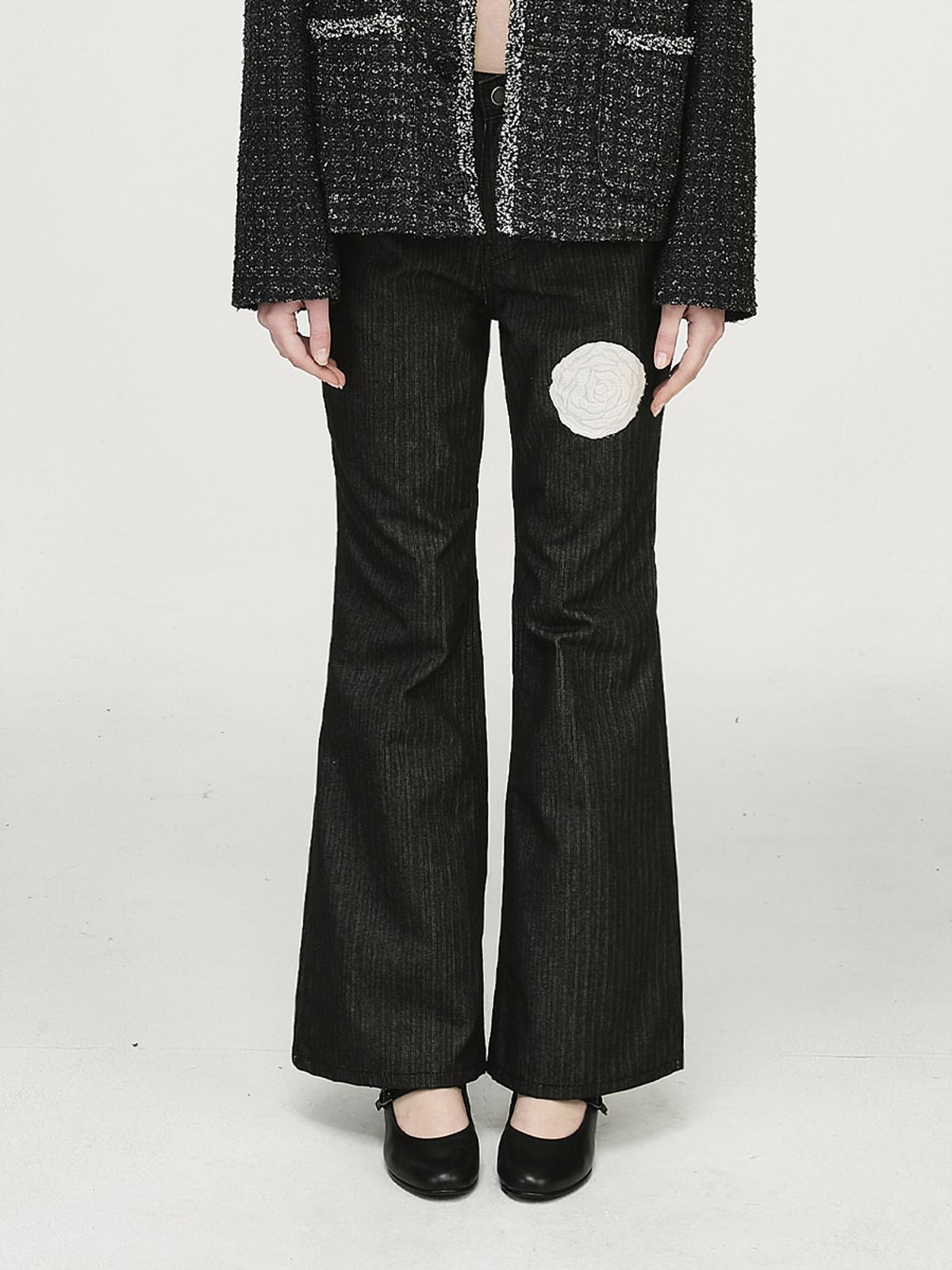 그레이티스트(THE GREATEST) White Rose Bootscut Denim Black(W)