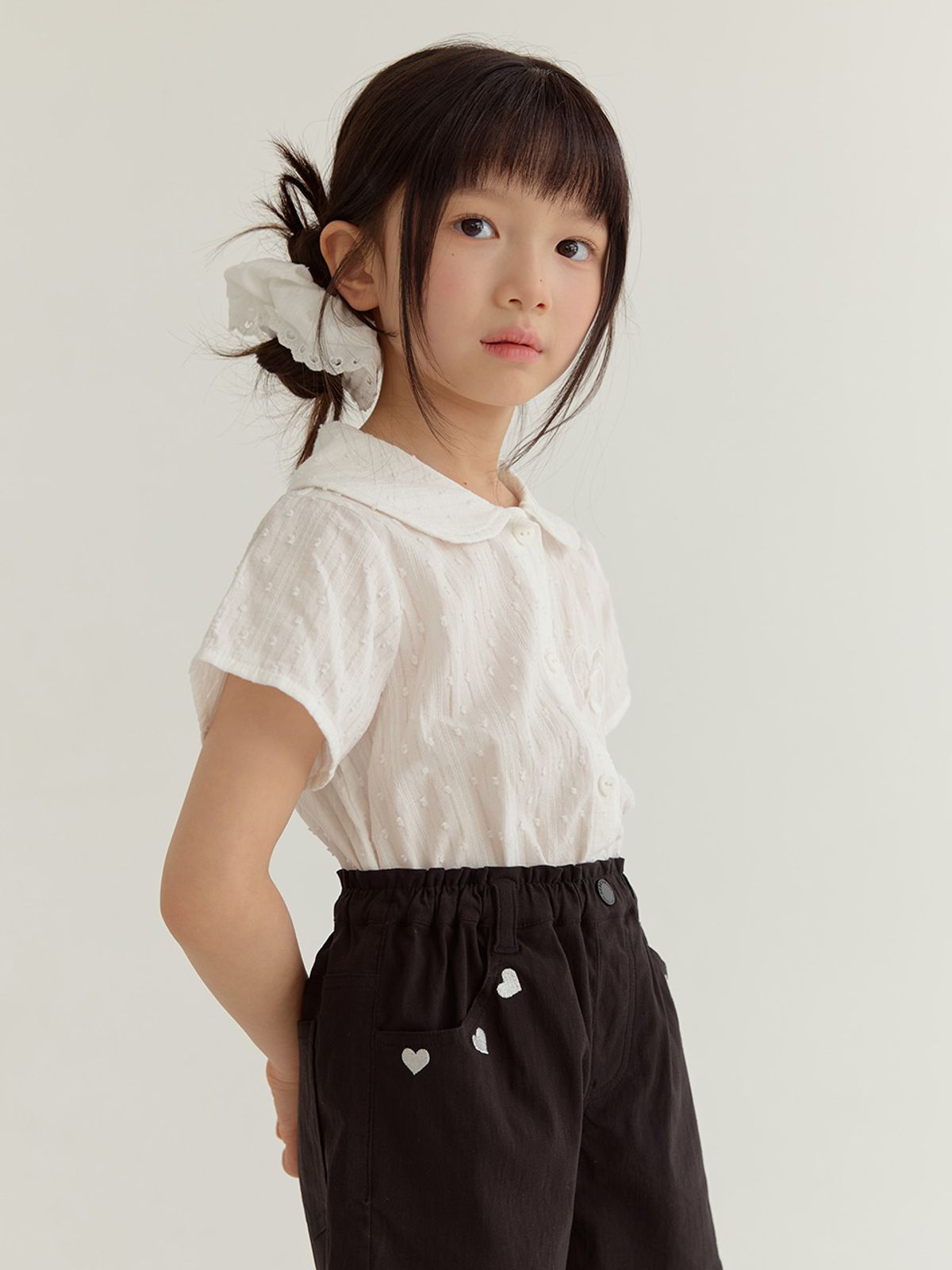 베베테일러(BEBETAILOR) 하트 눈꽃송이 블라우스
