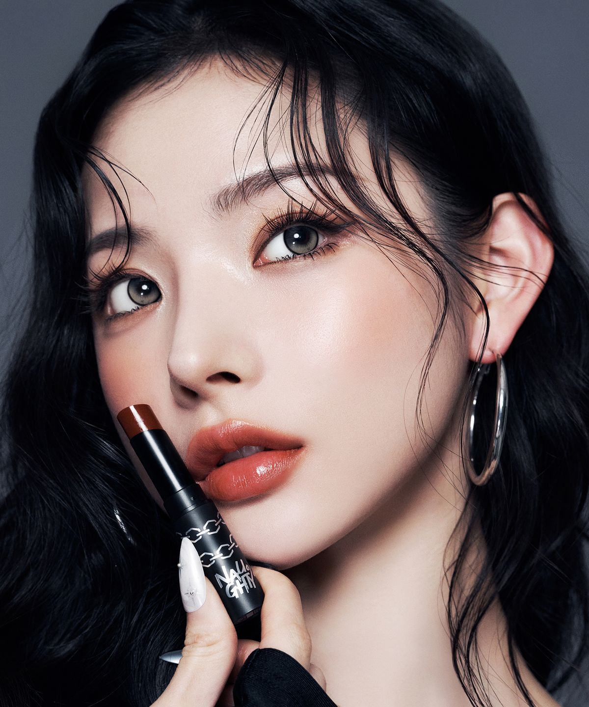 너티퍼센트(NAUGHTYPERCENT) 멜팅샤인 립스틱 (4 Colors)