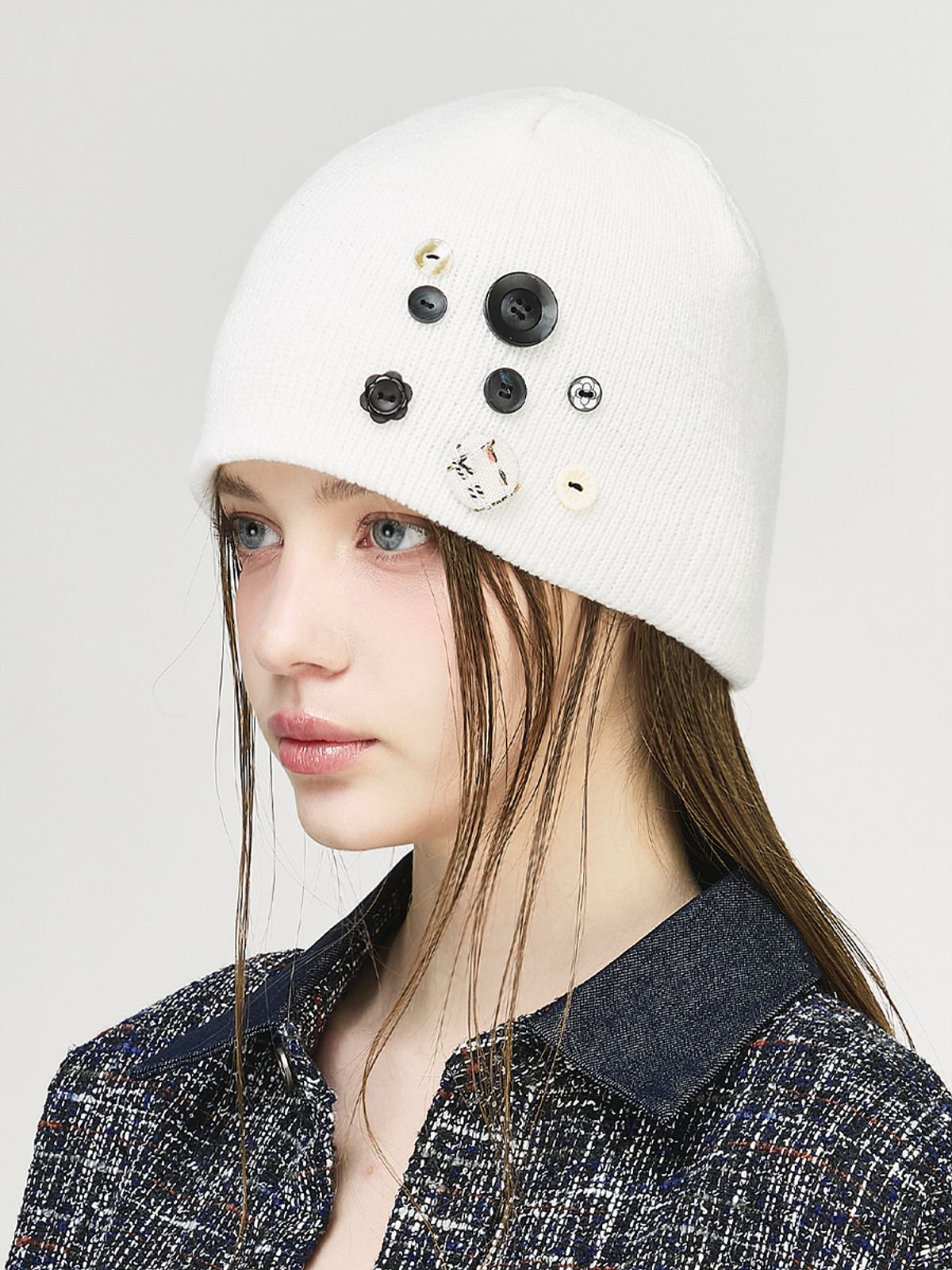 그레이티스트(THE GREATEST) Multi Button Beanie White