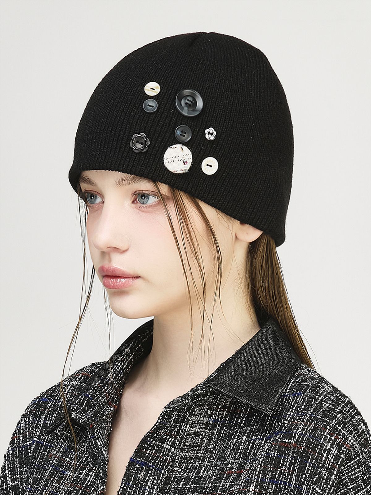 그레이티스트(THE GREATEST) Multi Button Beanie Black