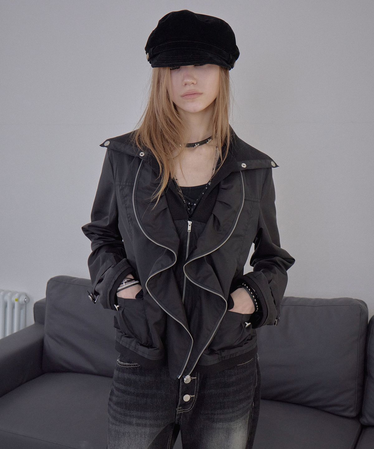 애시메트리(ASYMMETRY) GATHERED ZIP LAYER JACKET / BLACK