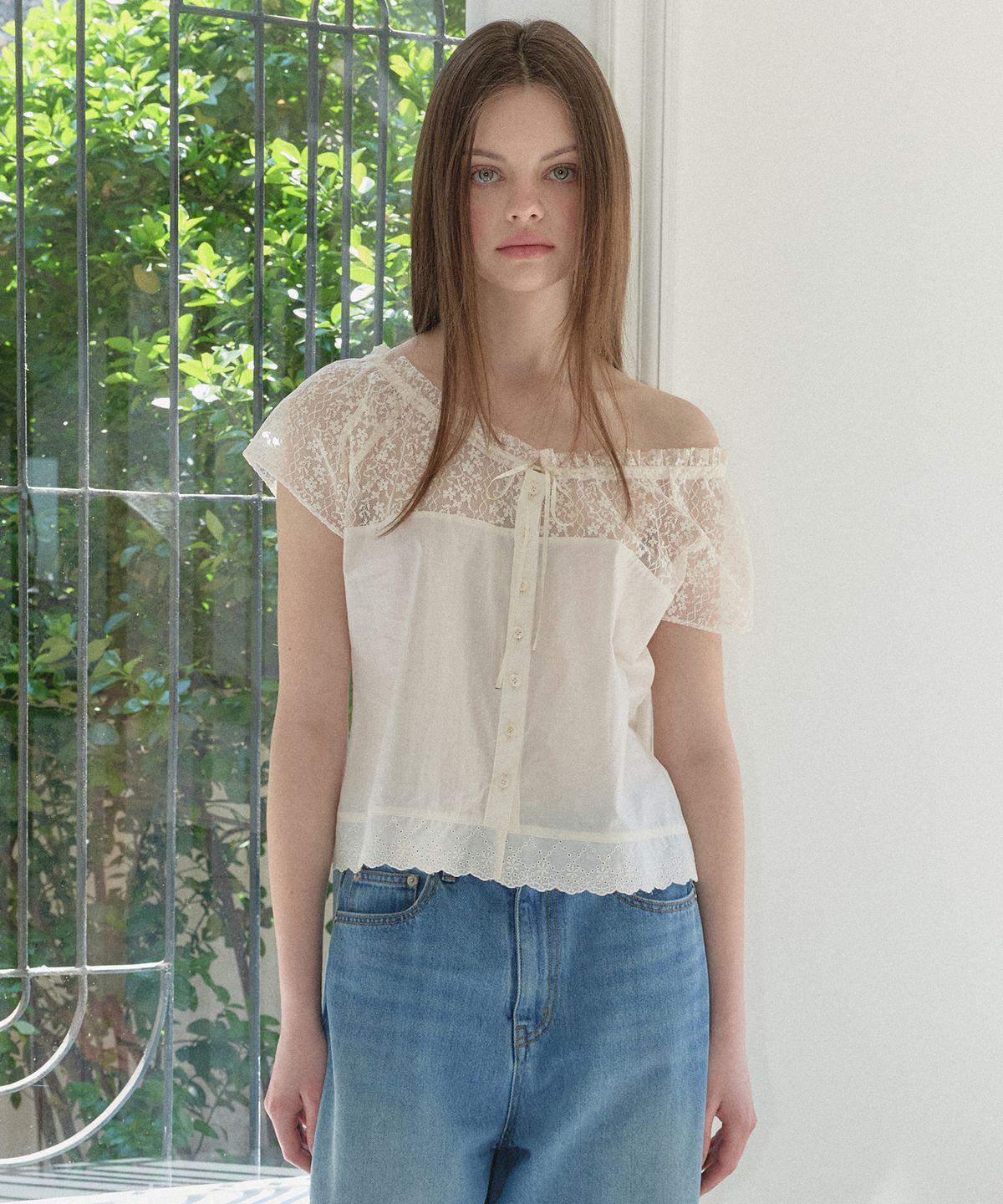 마가린핑거스(MARGARIN FINGERS) FLOWER LACE BLOUSE (CREAM)