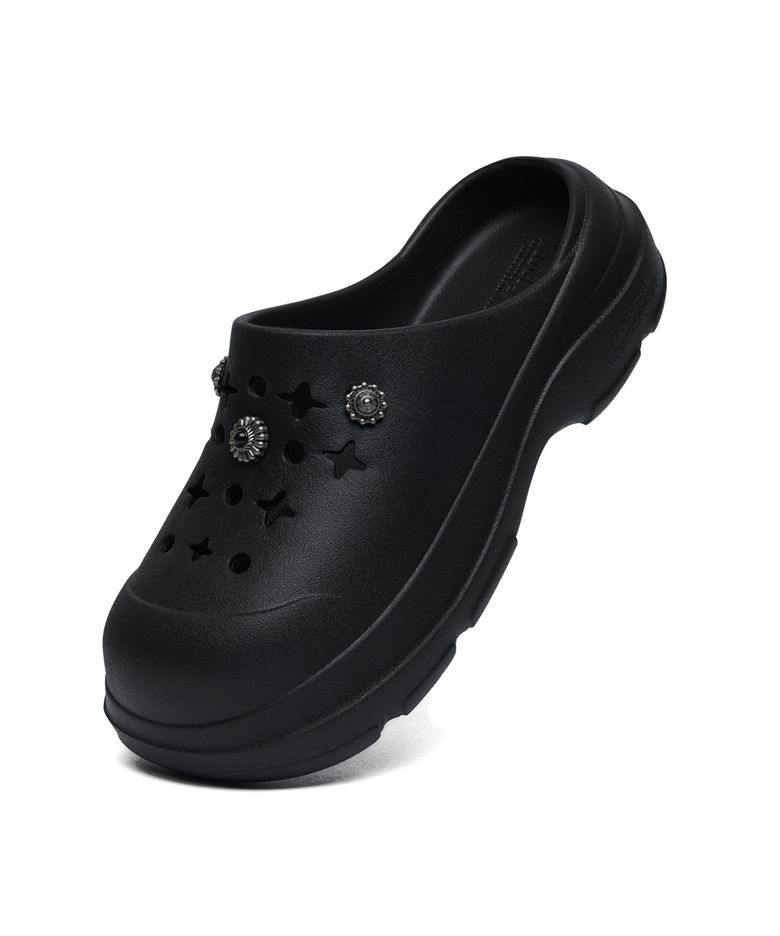 [× AAKAM] HAYDEN CLOG - BLACK