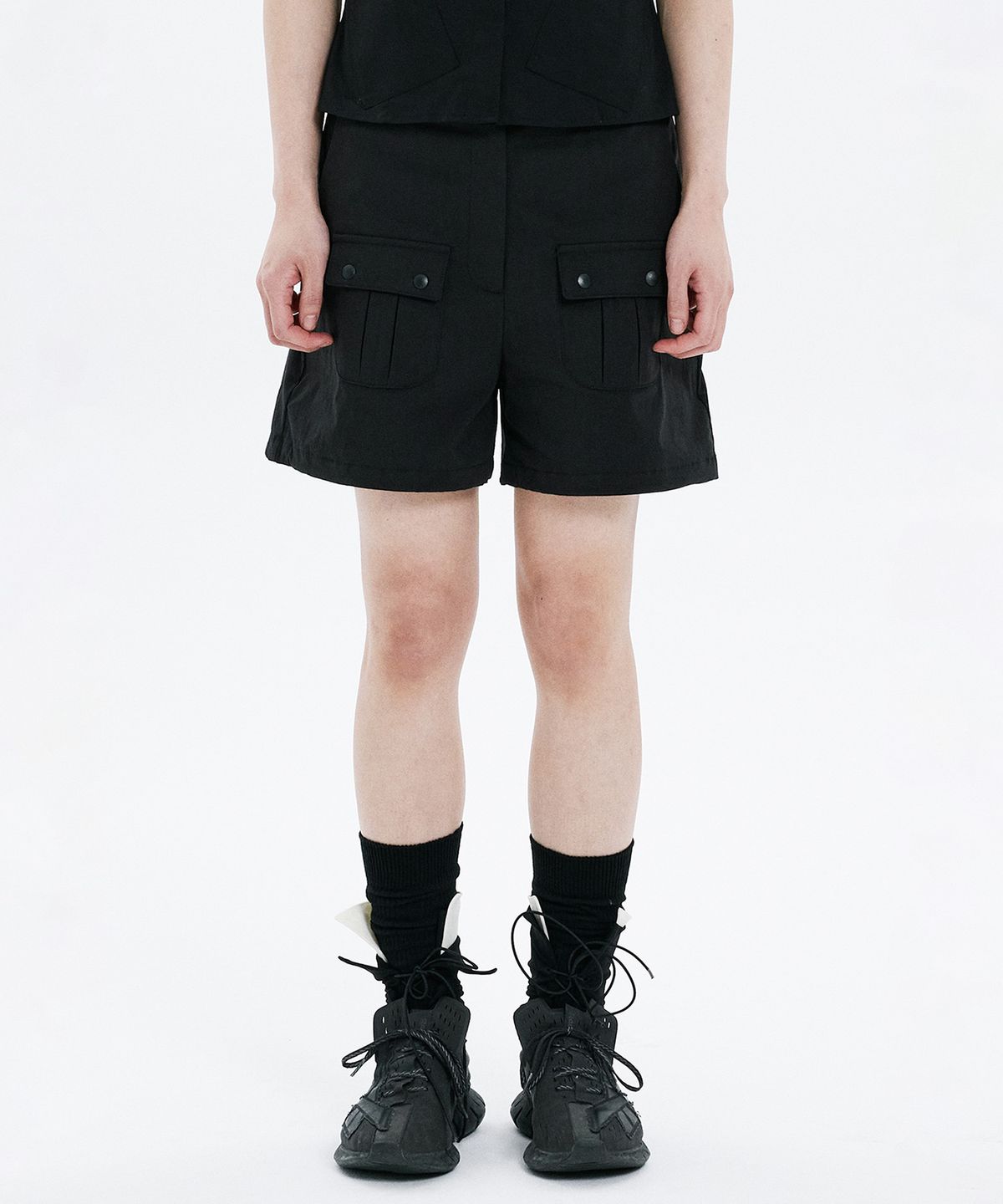 하나히(HANAHI) Double pocket shorts BLACK