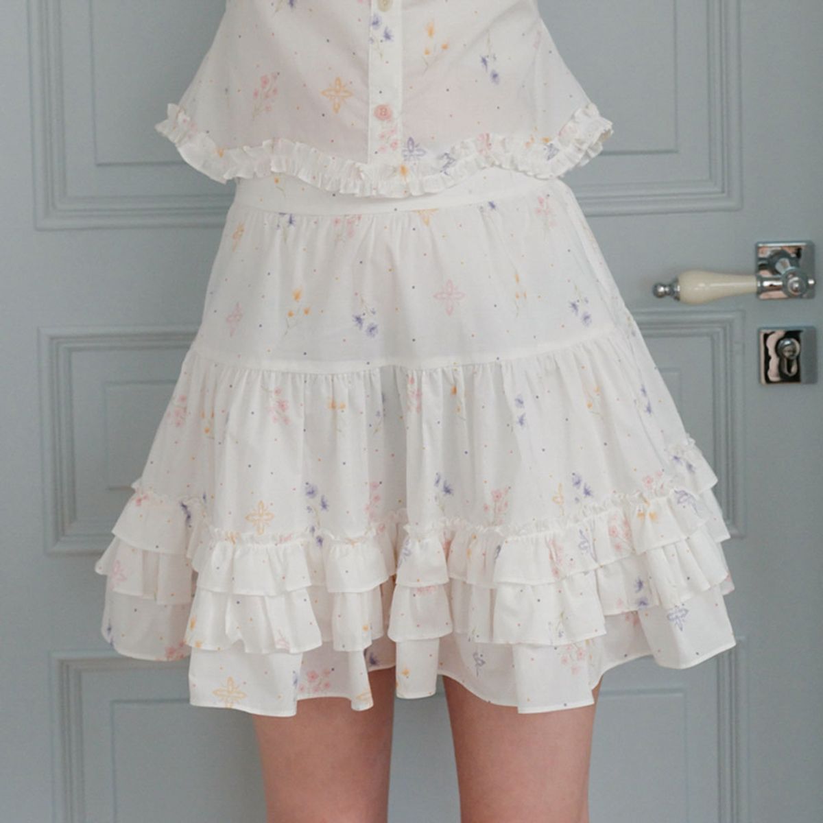 쎄무아듀(CEST MOIDEW) Cest_Floral ruffle mini skirt