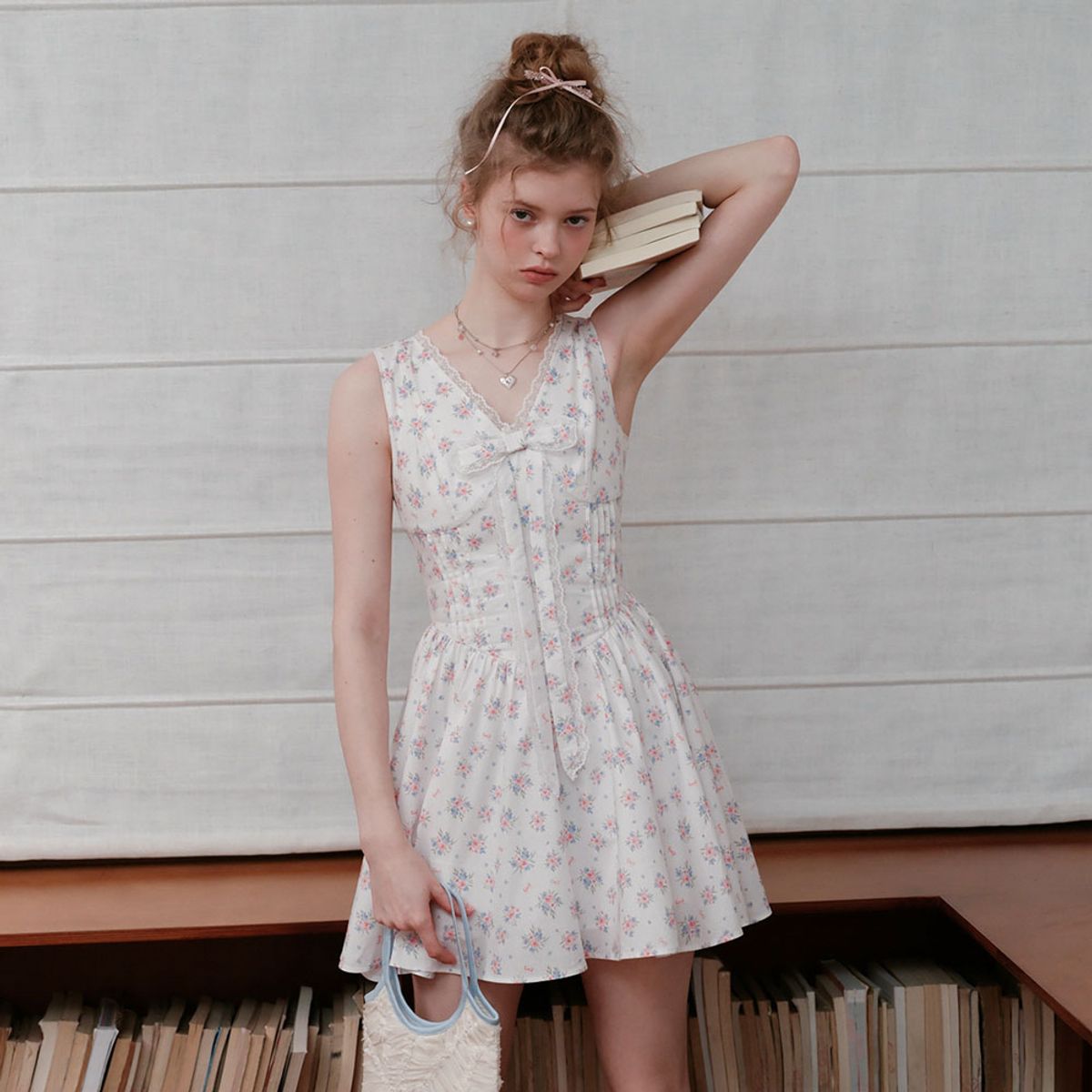 쎄무아듀(CEST MOIDEW) Cest_Floral v-neck sleeveless dress