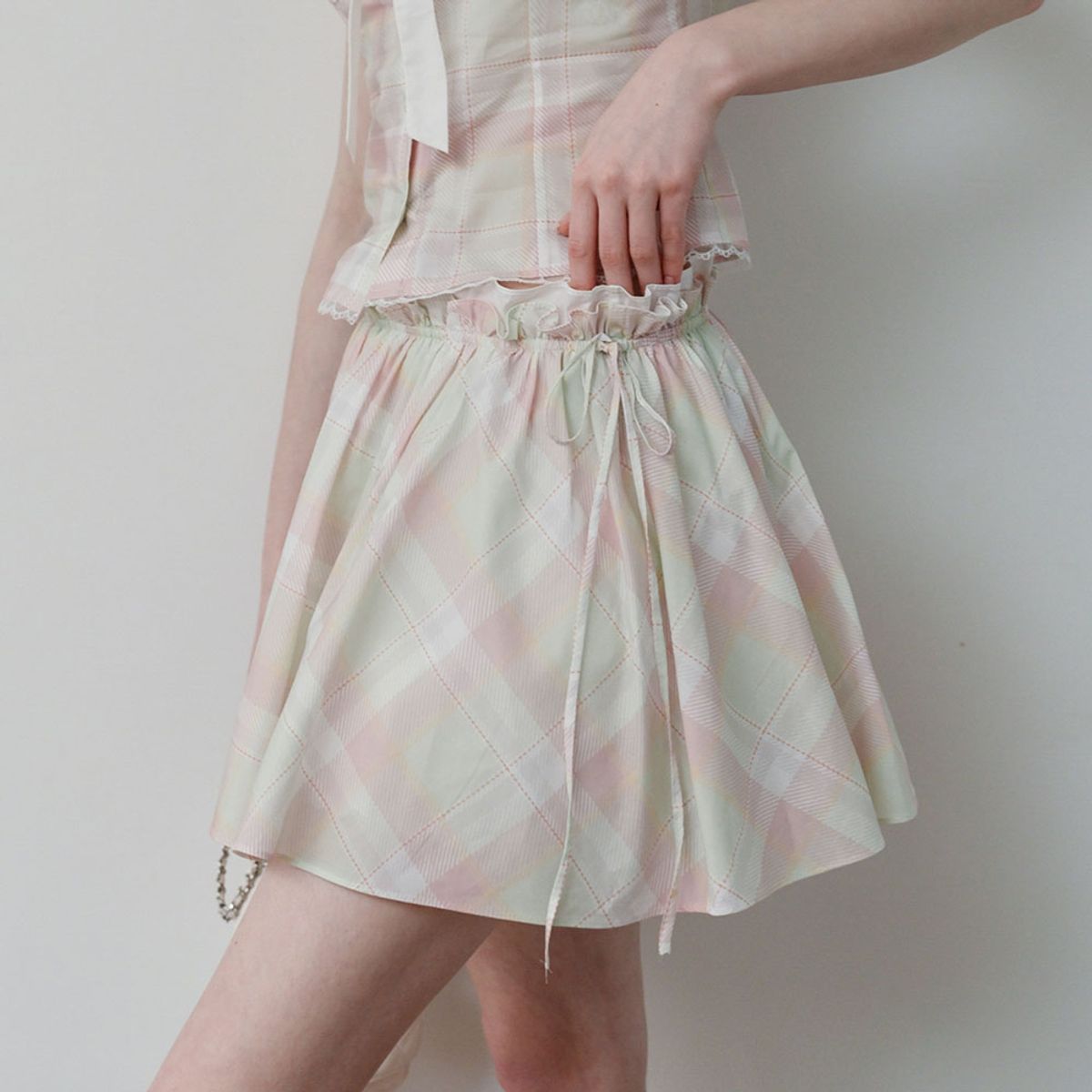 쎄무아듀(CEST MOIDEW) Cest_Plaid ribbon ruffle skirt