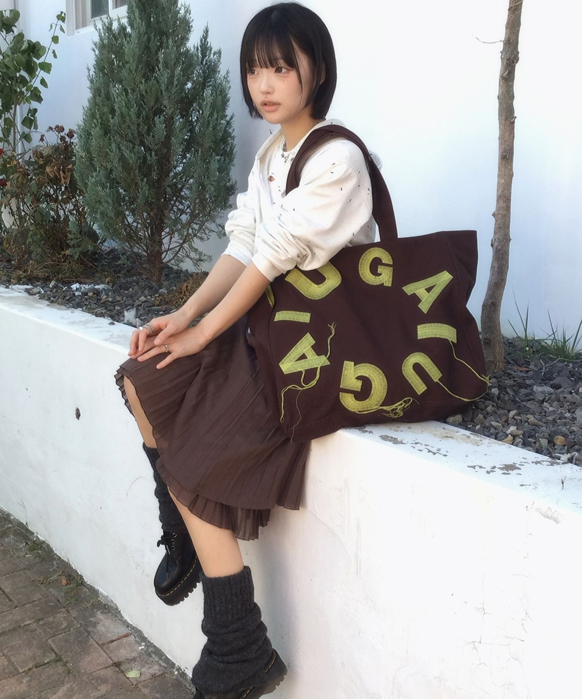 이우가마카라스(IUGAMAKARAS) IUGA Big Shopper Bag (Brown)