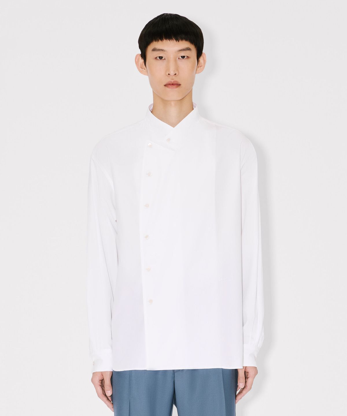 겐조(KENZO) 남성 26SS 더블 브레스티드 셔츠_K265AMI106WHA