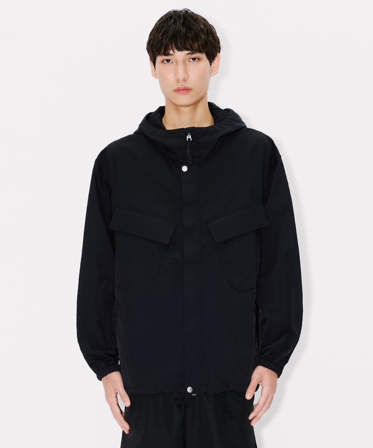 겐조(KENZO) 남성 보케 플라워 2.0 블랙 숏 윈드브레이커_K265AMU502BKX