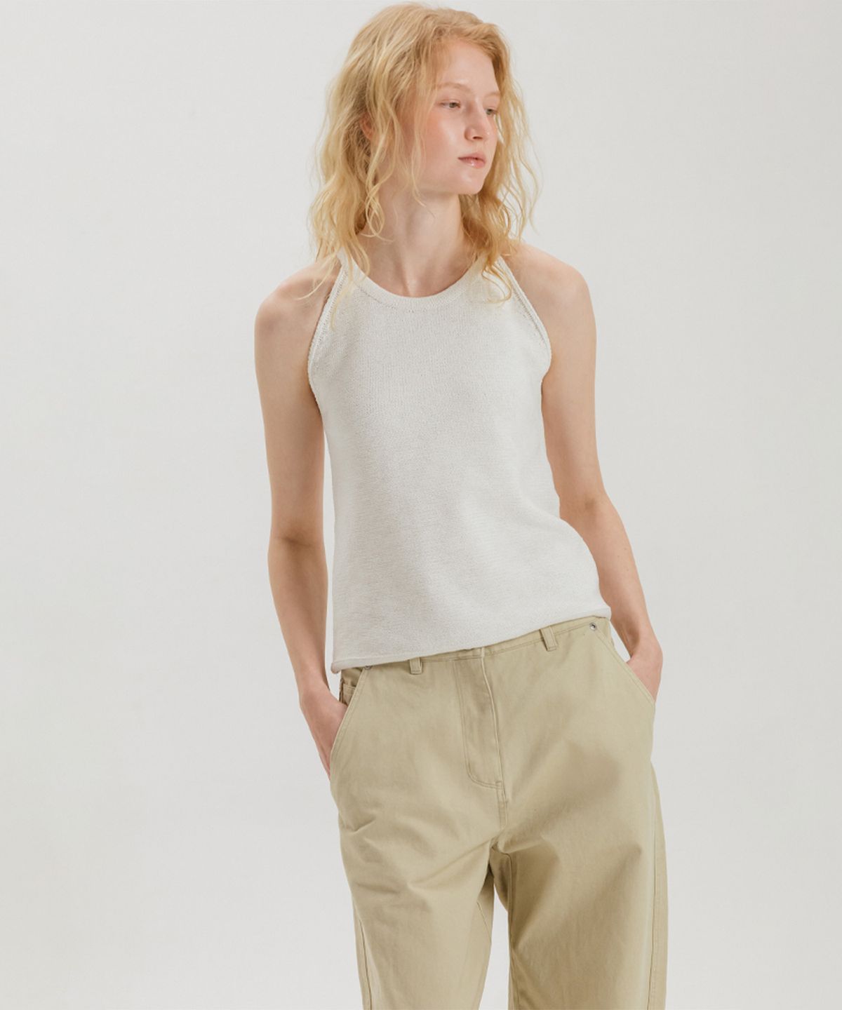 아바몰리(AVA MOLLI) Halter Neck Knit Top (IVORY)