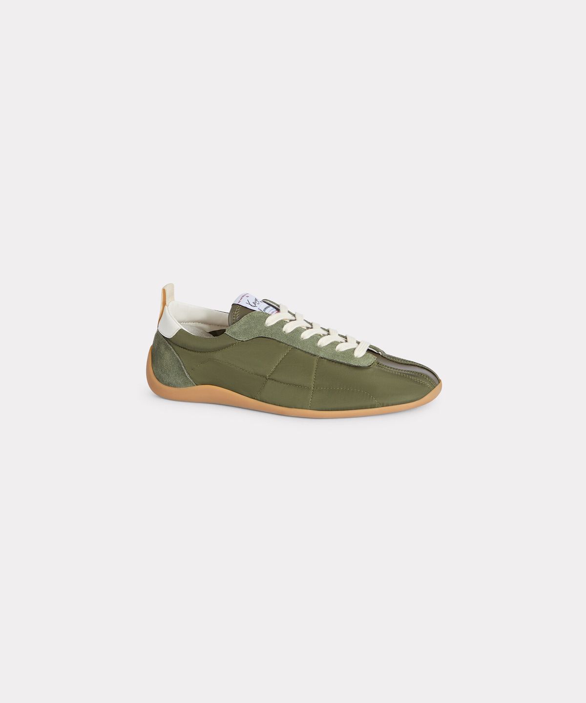 겐조(KENZO) 남성 26SS 겐조 스트라이커 카키 로우 탑 플랫 스니커즈_K265AHS104KAP