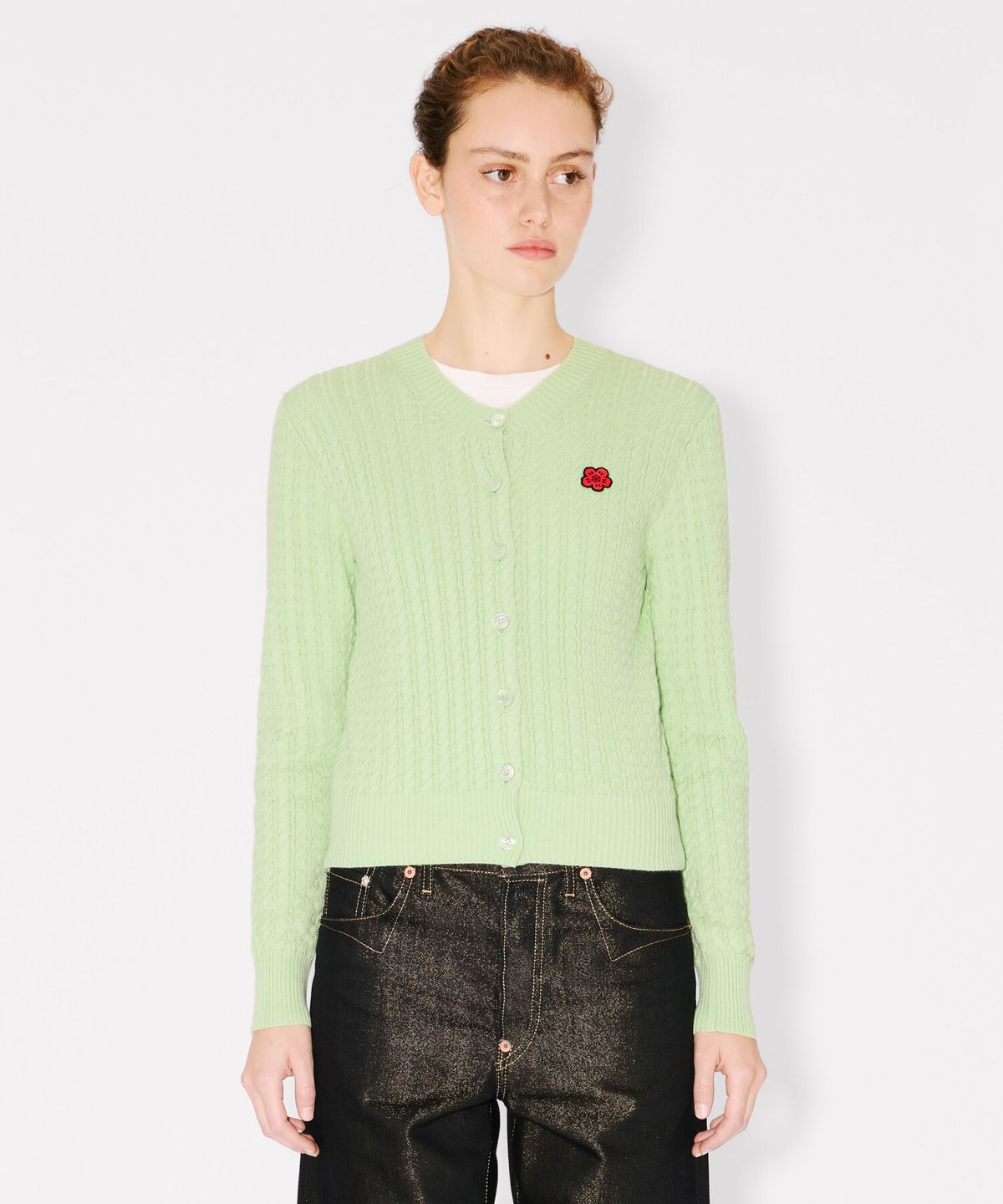 겐조(KENZO) 여성 보케 플라워 케이블 크레스트 크루넥 가디건_K265AWG601GRX