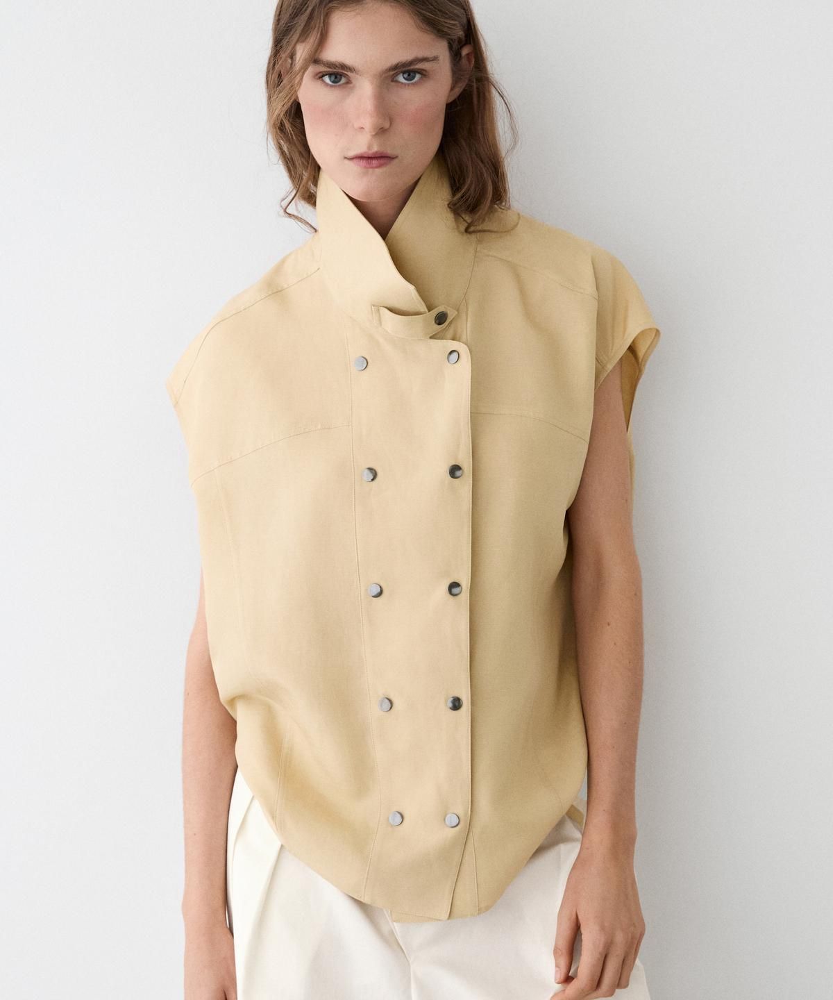 마시모두띠(MASSIMO DUTTI) 스냅 버튼 반팔 셔츠