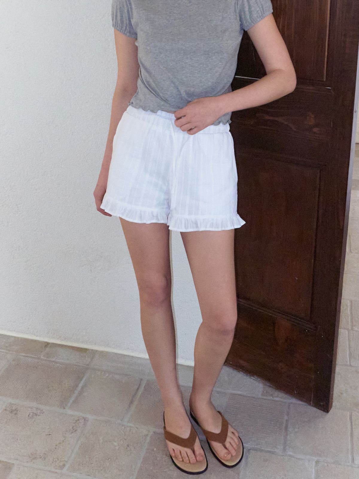 에트몽(ETMON) Frill Cotton Short Pants, White