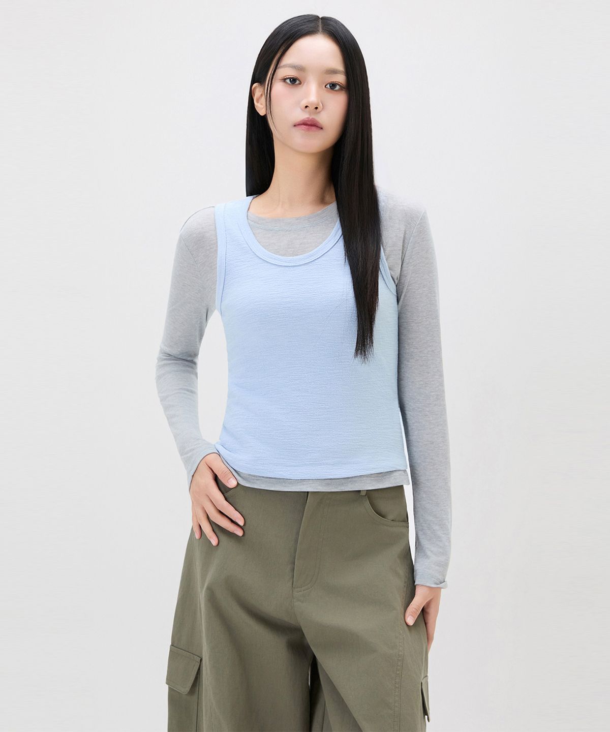 미쏘(MIXXO) 소재변형 슬리브리스_MIWHNG54SS