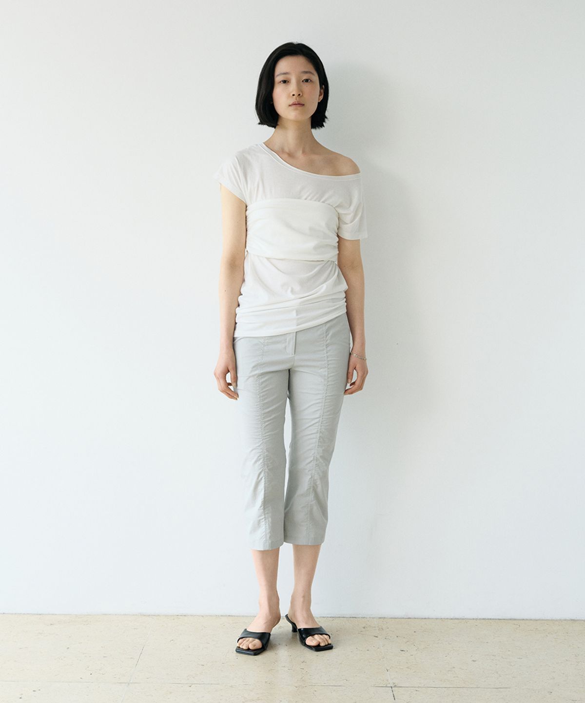 로우타이드(LOW TIDE) COTTON CAPRI PANTS [LIGHT GREY]