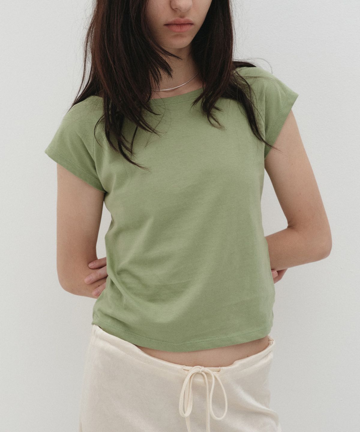 소플러(SOFLER) MINA BOAT-NECK RAGLAN T-SHIRT_GREEN