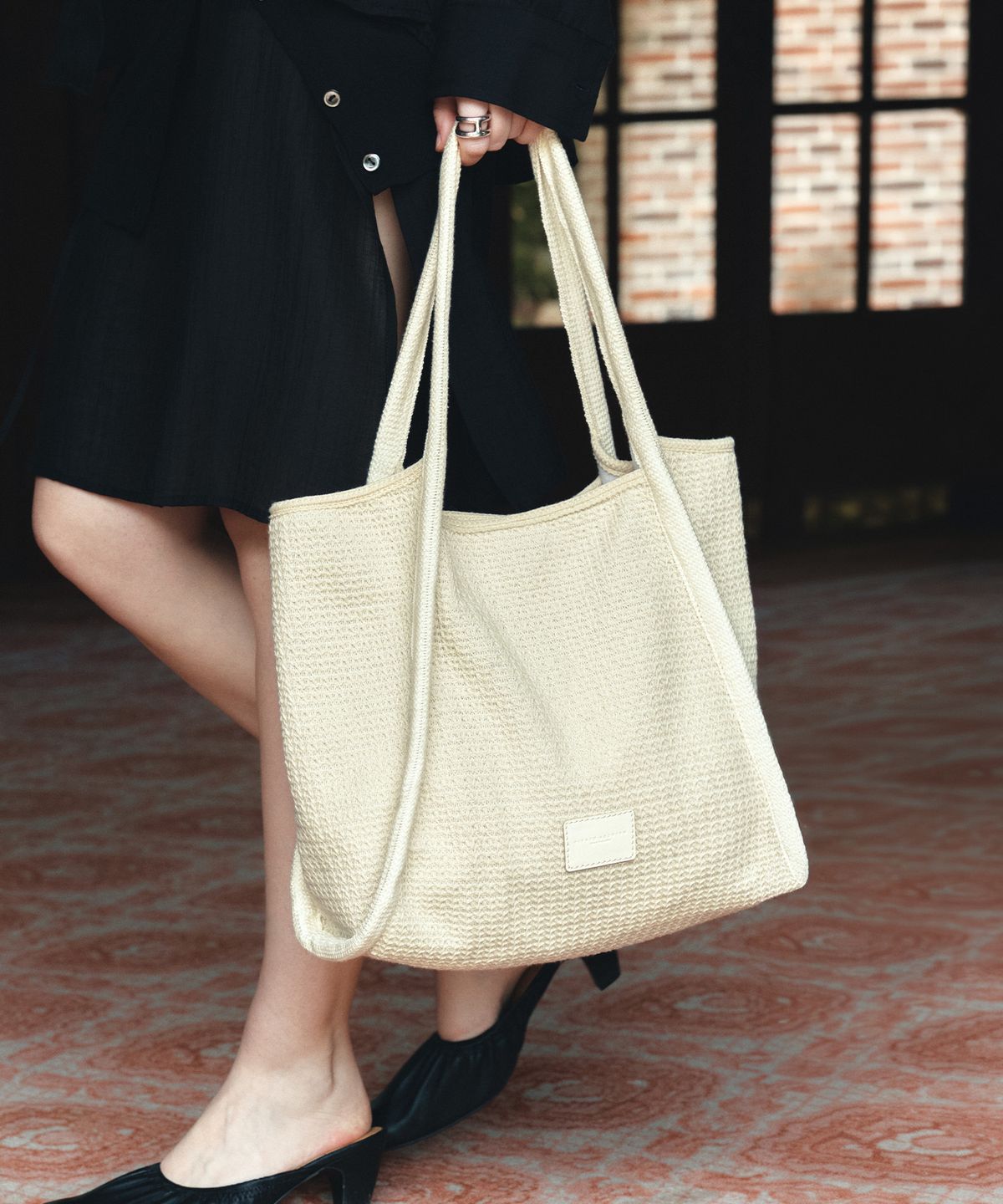 시야쥬(SIYAZU) SIAC3073 Crochet Bag_Cream