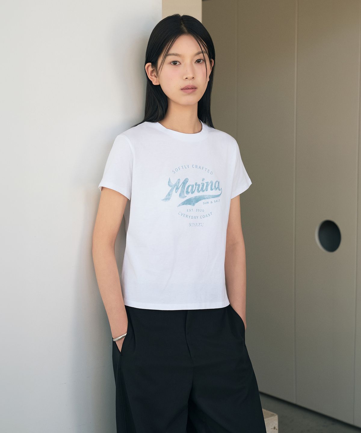 시야쥬(SIYAZU) SITP5288 Marina 슬림 반팔 티셔츠_White