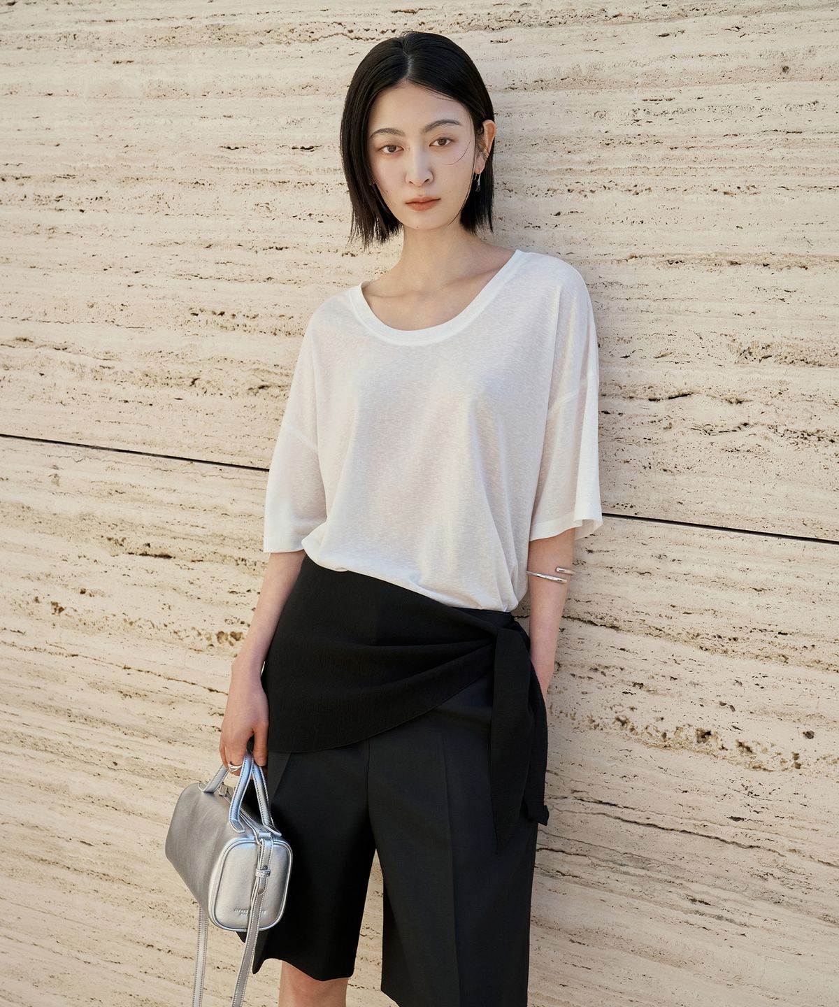 시야쥬(SIYAZU) SITP5287 유넥 릴렉스 반팔 티셔츠_Ivory