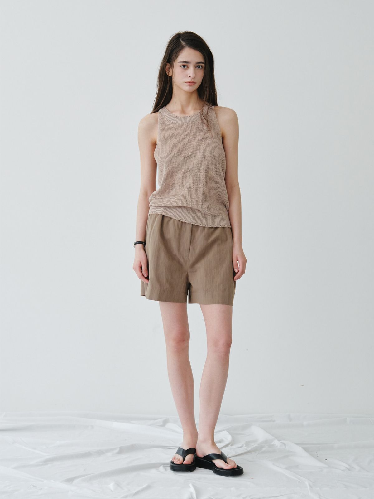 리플레인(REPLAIN) LINEN VOLUME SHORTS_KHAKI