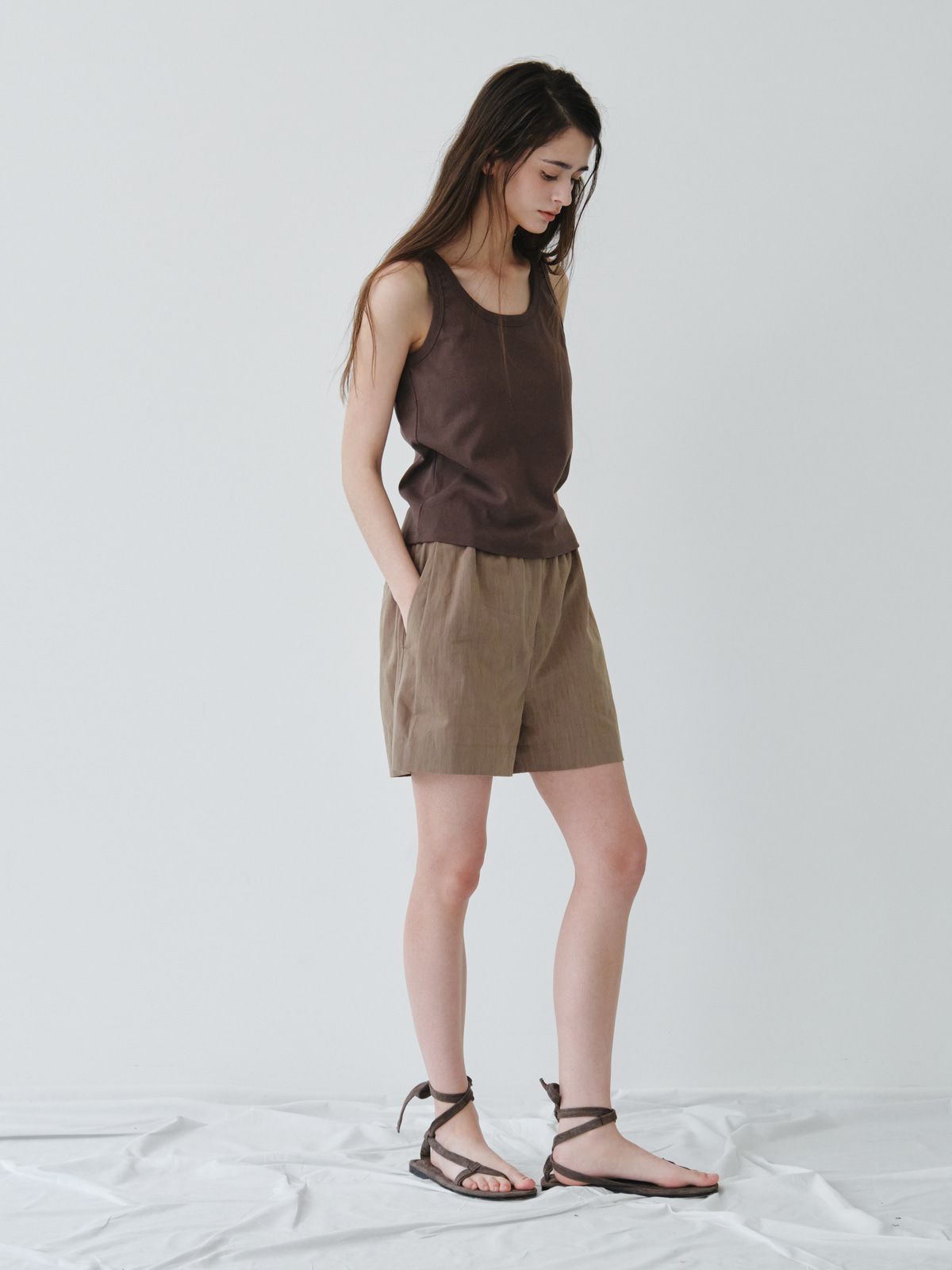 리플레인(REPLAIN) COTTON SLEEVELESS TOP_BROWN