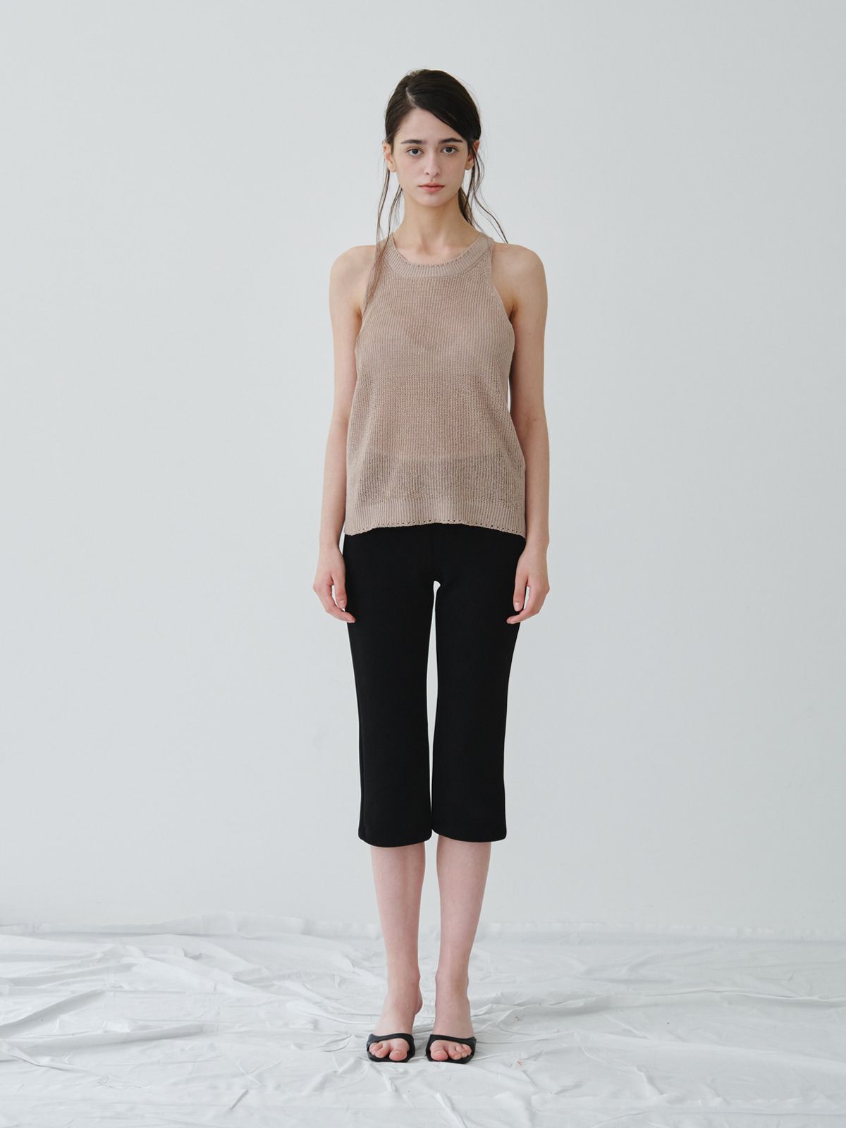 리플레인(REPLAIN) LINEN HALTER KNIT TOP_BEIGE