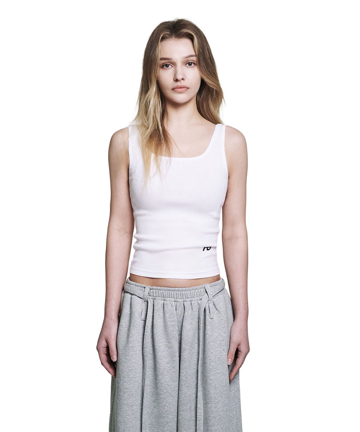로타입(ROUGHTYPE) Basic Layered Sleeveless - White