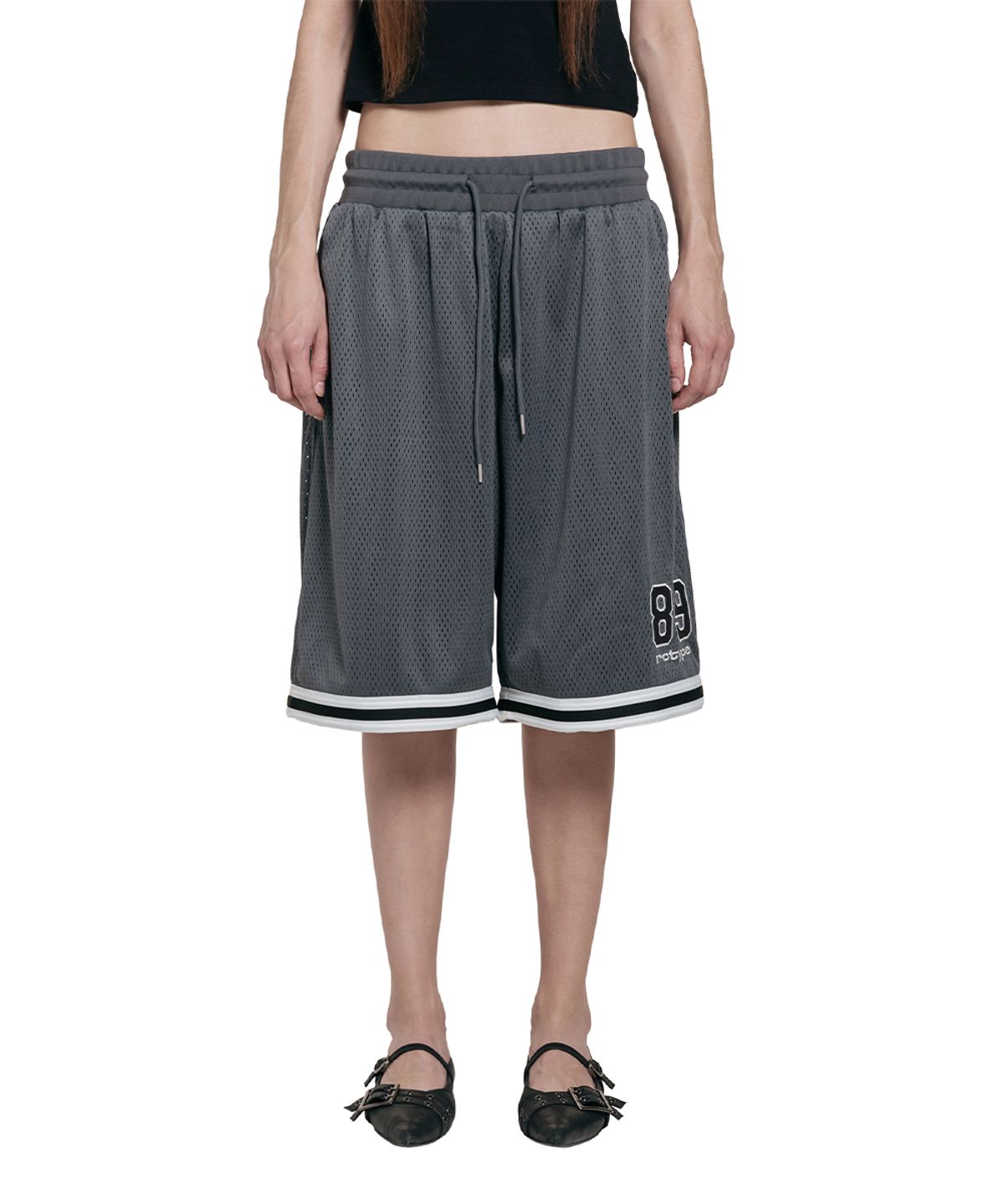 로타입(ROUGHTYPE) 89 Logo Mesh Basketball Shorts - Gray