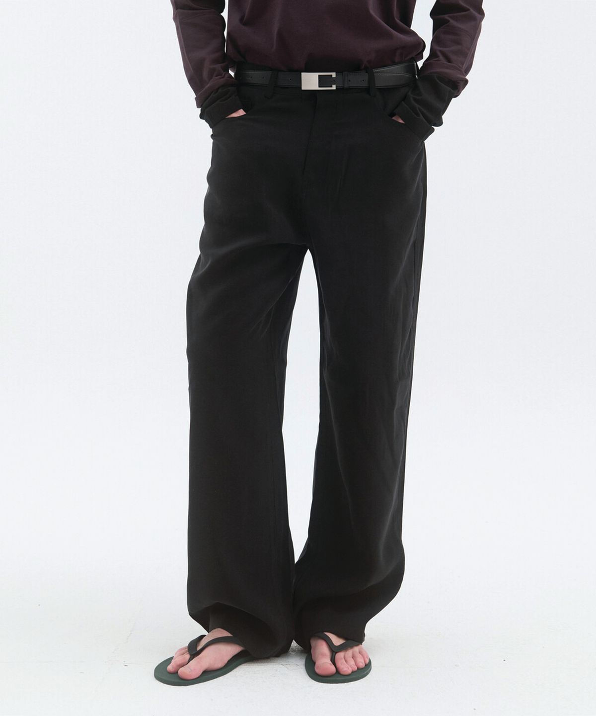 윈더(WINDER) SILKY 5-POCKET TROUSERS - BLACK