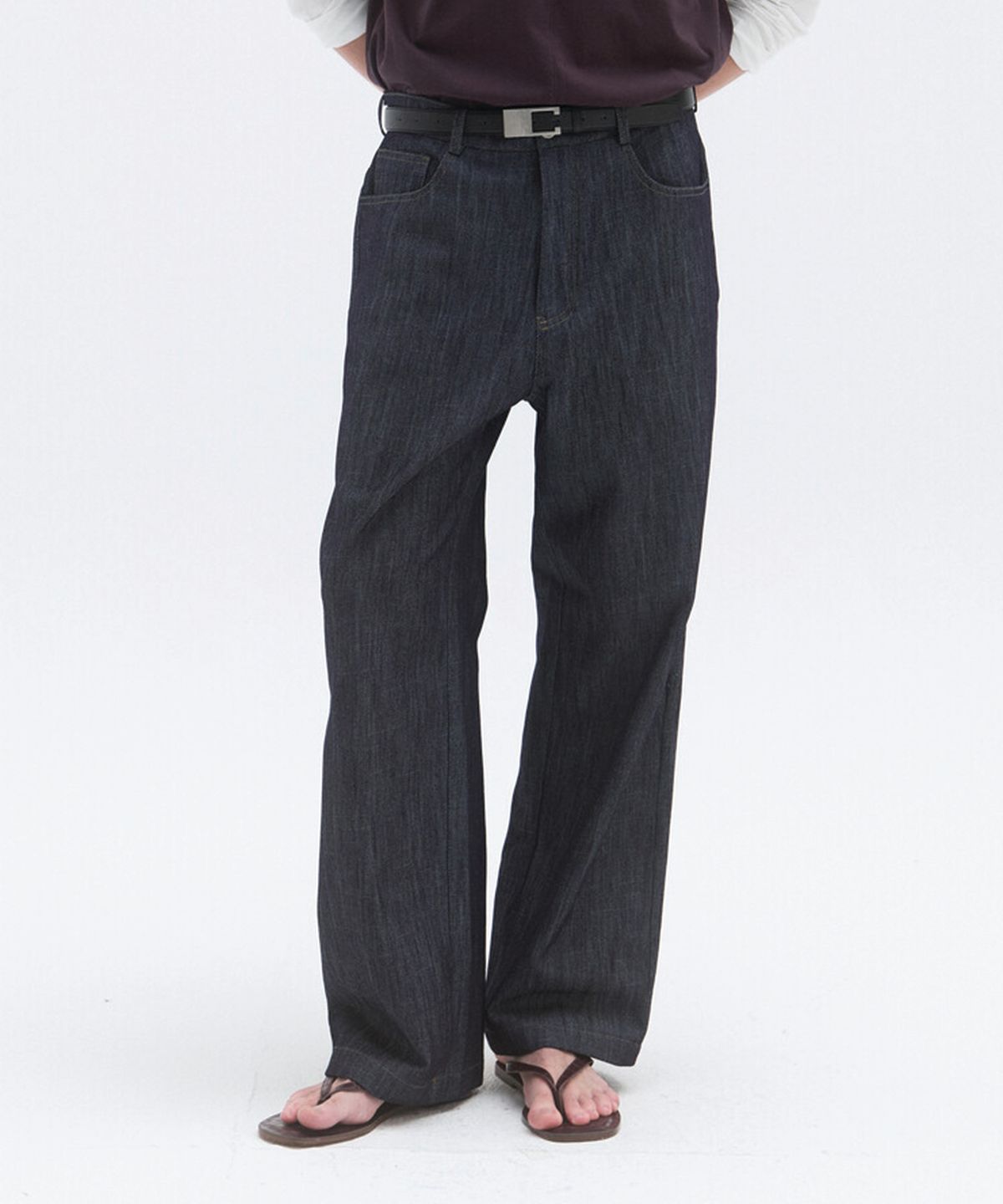 윈더(WINDER) LIGHTWEIGHT DRAPERY DENIM TROUSERS - RAW INDIGO