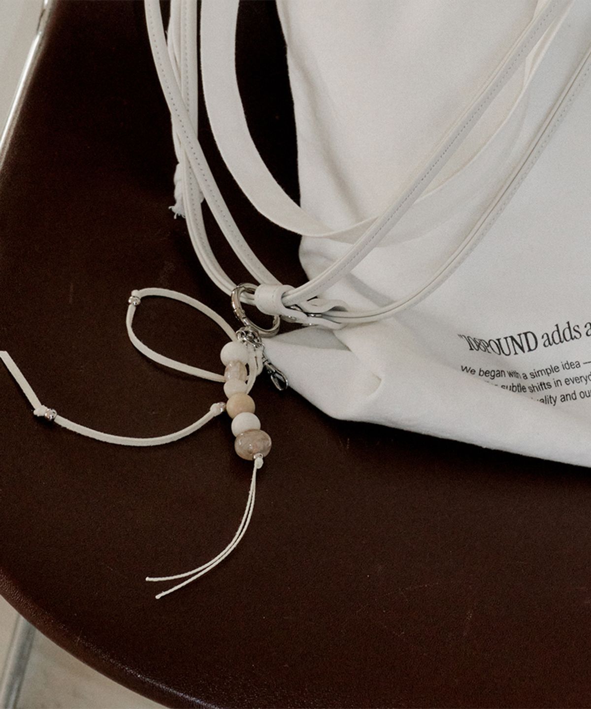 108파운드(108POUND) Soft Beads Charm_Natural