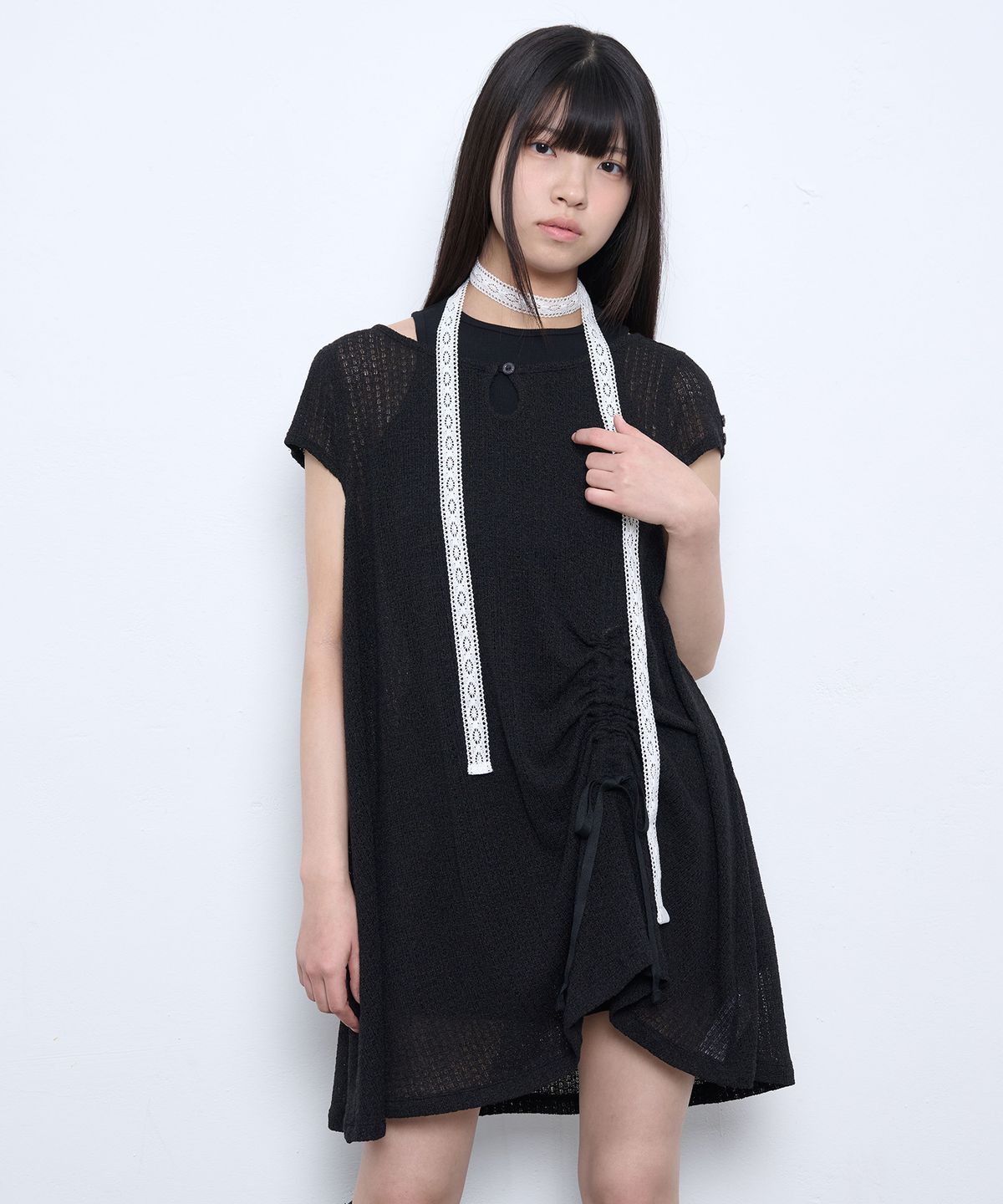 뚜오미오(TUOMIO) CROCHET MINI DRESS [BLACK]
