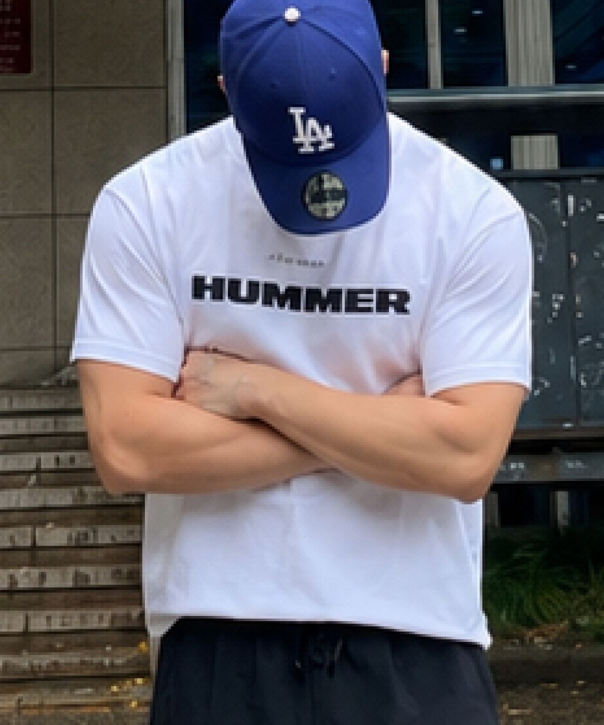 험머(HUMMER) 시그니처 레터링 로고 에어 쿨 기능성 반팔 티셔츠 화이트