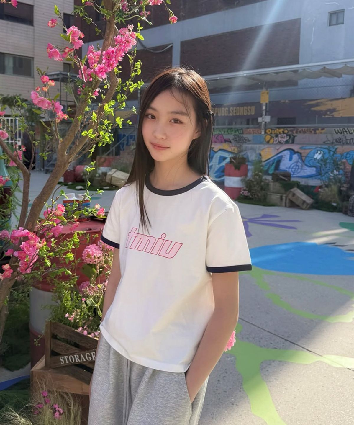티미유(TMIU) 심플 링거 반팔티
